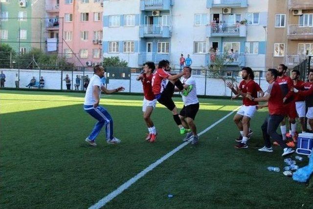 Kuşadası Gen&ccedil;likspor&rsquo;dan Olaylı Yenik&ouml;yspor Ma&ccedil;ıyla İlgili A&ccedil;ıklamada 1