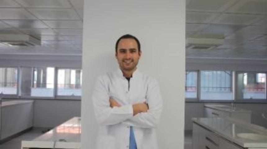 İmplant Diş Tekniğinde Yeni Uygulama: All-on-4