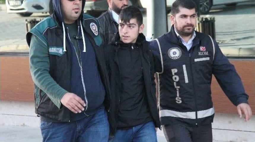Elazığ&rsquo;da Torbacılara Şafak Baskını: 9 G&ouml;zaltı