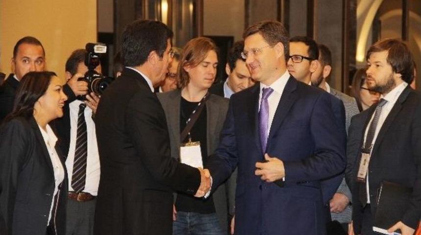 Bakan Zeybekci, Rus Bakan Novak İle Bir Araya Geldi