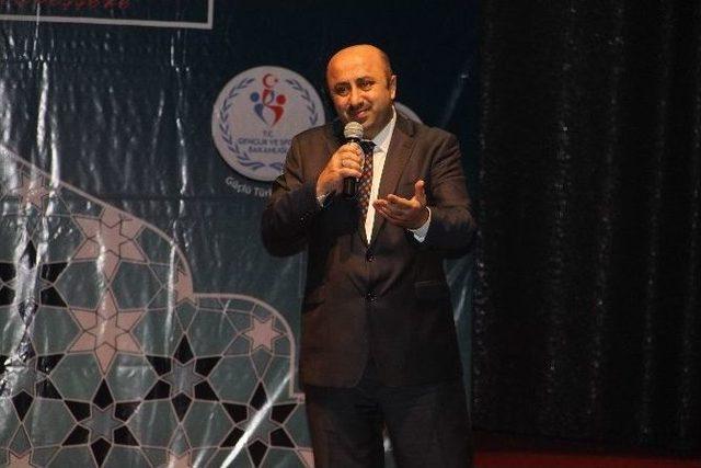 Elazığ’da İslam Tarihi Sohbetleri Konferansı Düzenlendi