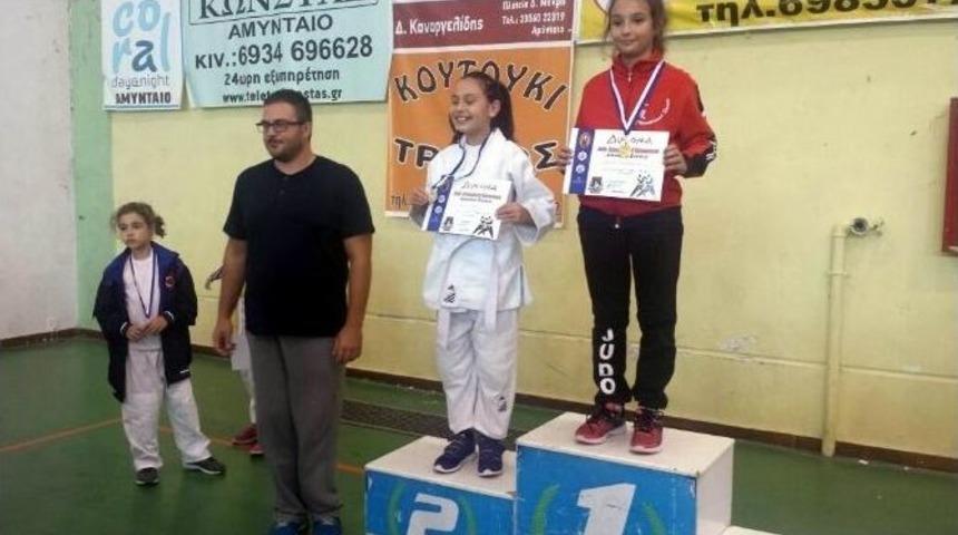 T&uuml;rk Judocular Yunanistan&rsquo;dan 16 Madalyayla Ayrıldı