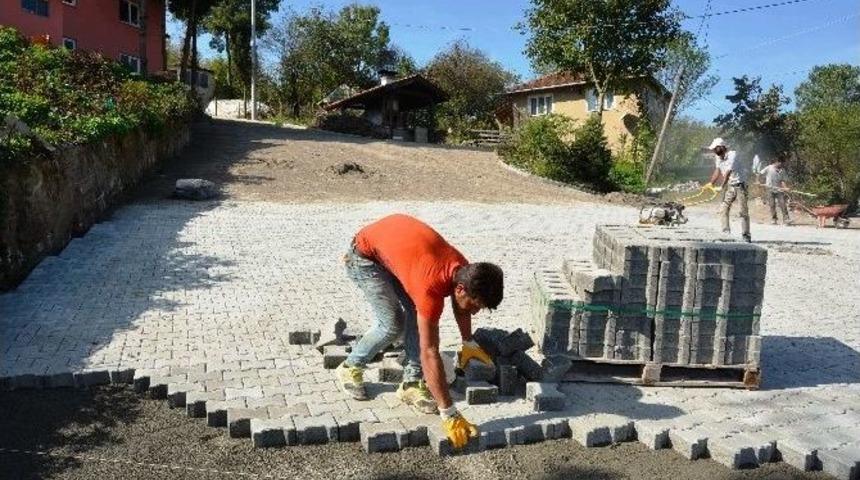 İzmit&rsquo;te Parke &Ccedil;alışmaları S&uuml;r&uuml;yor