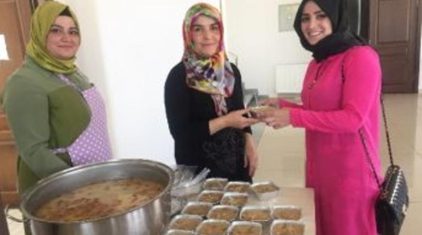 Pursaklarlı Hanımlar Aşure Programında Buluştu