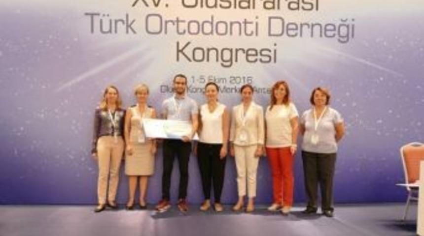 Ad&uuml; Diş Hekimliği Fak&uuml;ltesi Birincilik &Ouml;d&uuml;l&uuml;n&uuml;n Sahibi Oldu