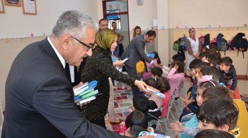 B&uuml;y&uuml;kşehir Belediyesi&rsquo;nden 10 Bin &Ccedil;ocuğa Diş Sağlığı Seti Hediyesi