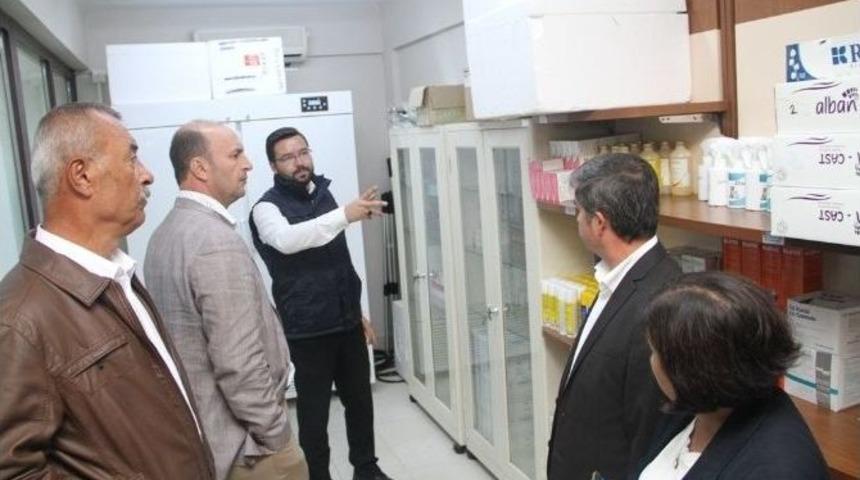 Muhtar Dernek Başkanları, Sokak Hayvanları Merkezini Ziyaret Etti