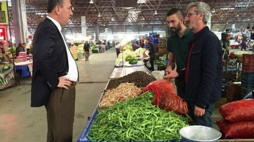 Başkan Işık&rsquo;tan Pazar Esnafına Ziyaret