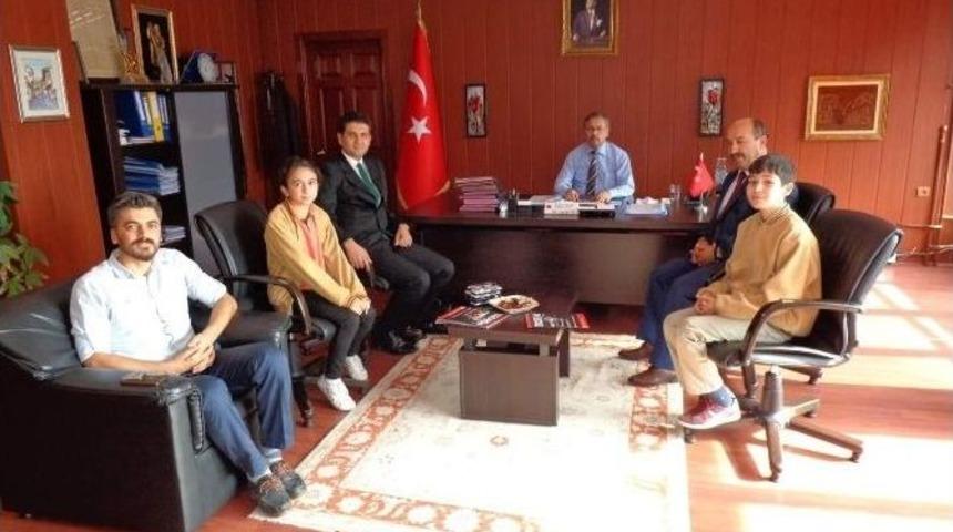 Teorem Dergisi Ekibinden Kaymakam Parlar&rsquo;a Ziyaret