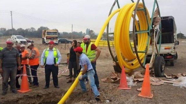 Kınık’ta Doğal Gaz Çalışmaları Başladı