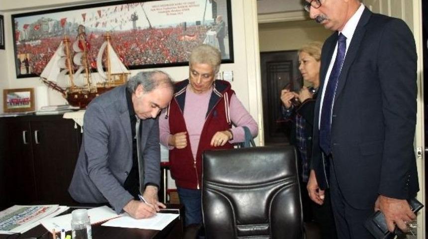 Mhp Yalova&rsquo;da Yabancı İsimli Tabelalara Savaş A&ccedil;tı