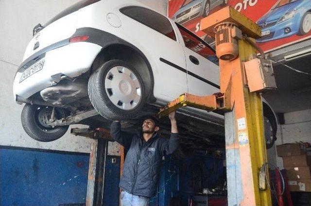 (özel Haber) Bu Sanayi Sitesinde Suriyeli İşçiye Rağbet Var 1