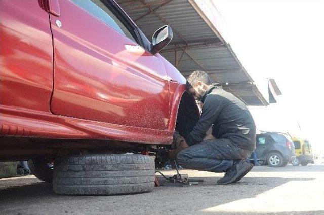 (özel Haber) Bu Sanayi Sitesinde Suriyeli İşçiye Rağbet Var 3