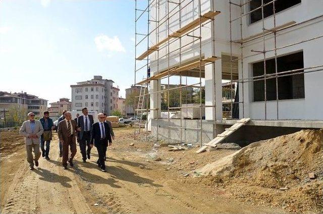 Vali Ceylan Devam Eden Yatırımları İnceledi 3