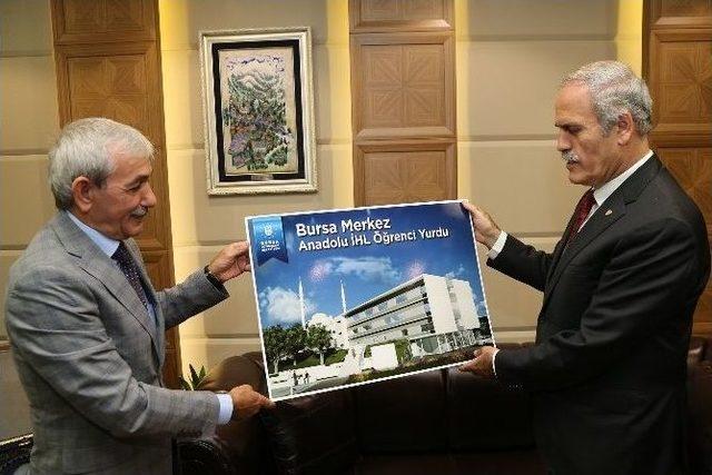 Bursa’ya 5 Yıldızlı Öğrenci Yurdu 1