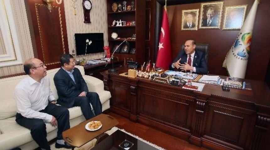 S&ouml;zl&uuml;: "&ccedil;in Sermayesinin Adana&rsquo;ya Yatırımı Memnuniyet Verici"