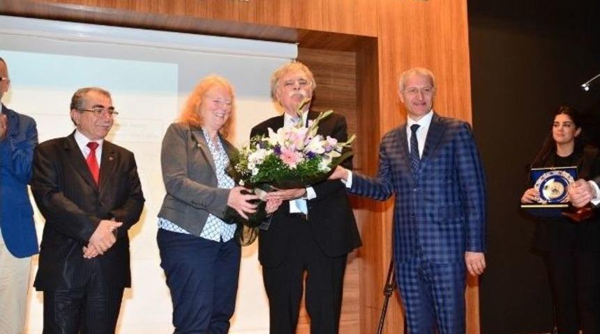 &lsquo;ermeni Meselesi&rsquo; Konferansına Yoğun İlgi