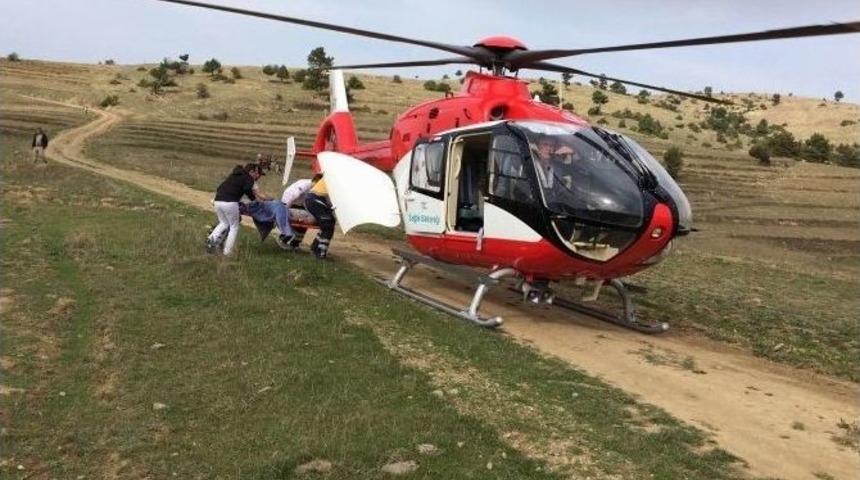 Ambulans Helikopter Vurulan &Ccedil;oban İ&ccedil;in Havalandı
