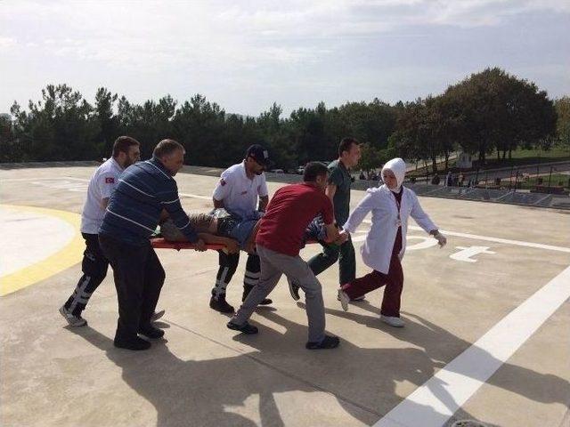 Ambulans Helikopter Vurulan Çoban İçin Havalandı