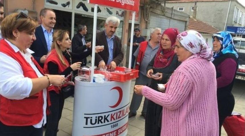 Kızılay Ergene Şubesi&rsquo;nden Aşure İkramı