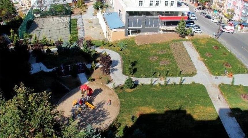 Cahit Sıtkı Tarancı Parkı A&ccedil;ılıyor