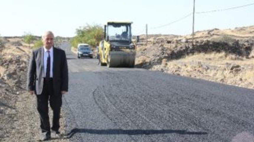 İncesu Belediyesi Sıcak Asfalt &Ccedil;alışmalarına Devam Ediyor