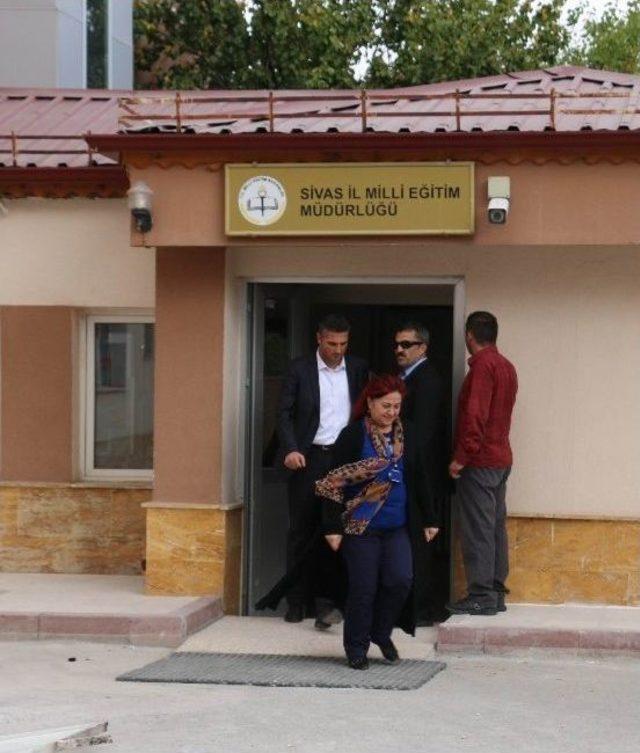 Sivas Milli Eğitim M&uuml;d&uuml;rl&uuml;ğ&uuml;&rsquo;nde Yangın Tatbikatı Ger&ccedil;ekleştirildi 1