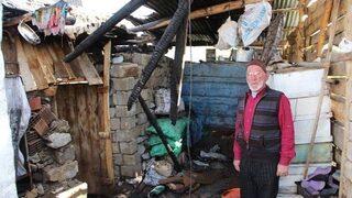 Narman’da Köy Yangını