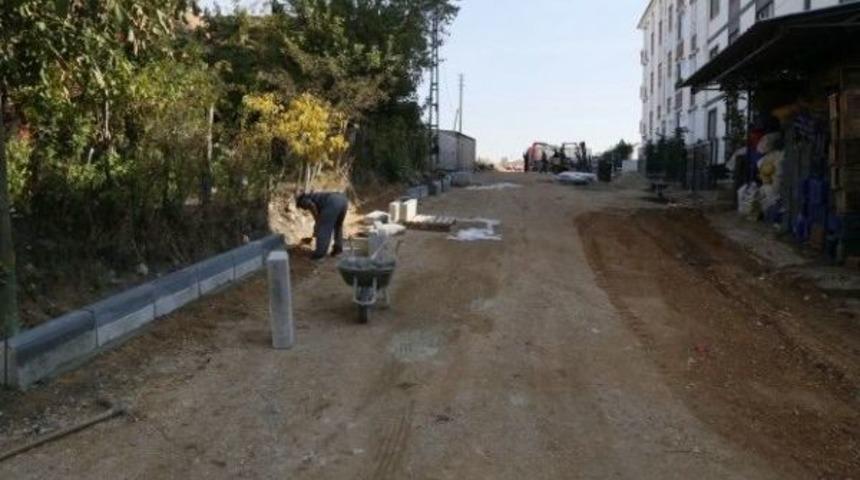 Parke Taşı D&ouml;şeme &Ccedil;alışmaları Devam Ediyor