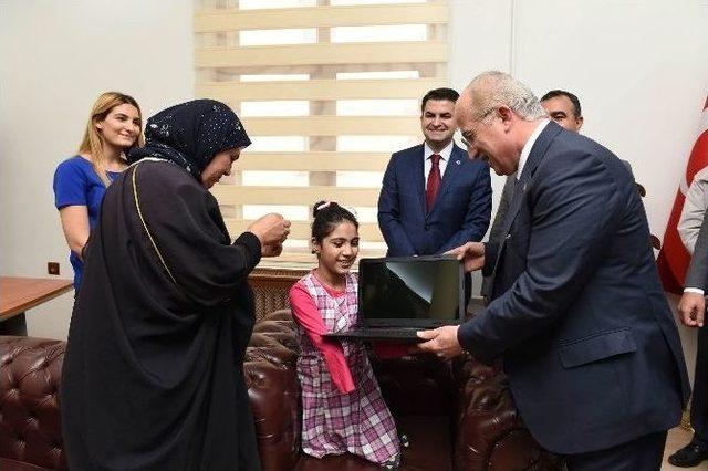 Vali Tuna Viranşehir Halkıyla Buluştu 1