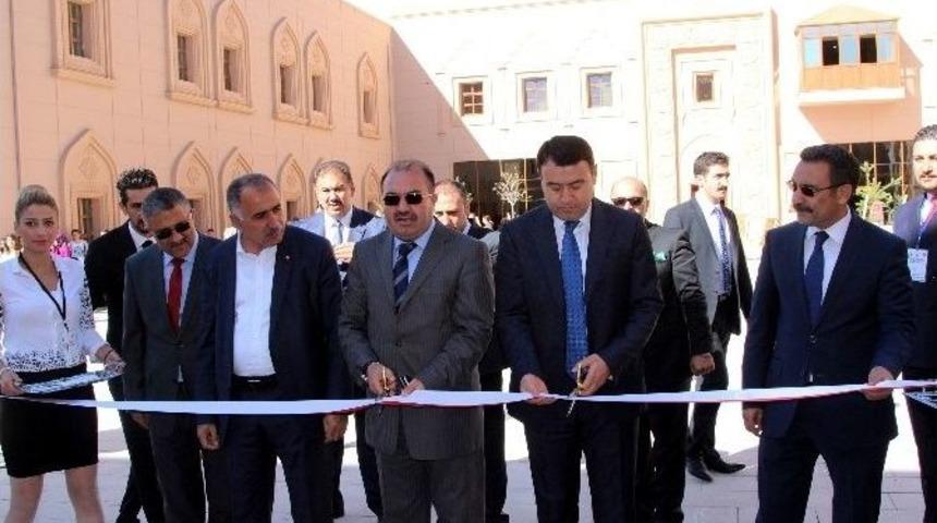 Ağrı 2. Uluslararası Sosyal Bilimler Kongresine Ev Sahipliği Yapıyor