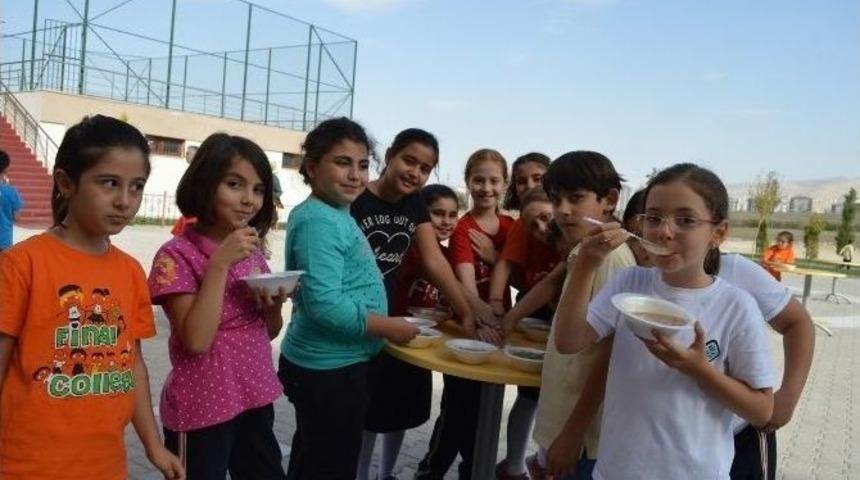 Aşure G&uuml;n&uuml; Etkinliği D&uuml;zenlendi