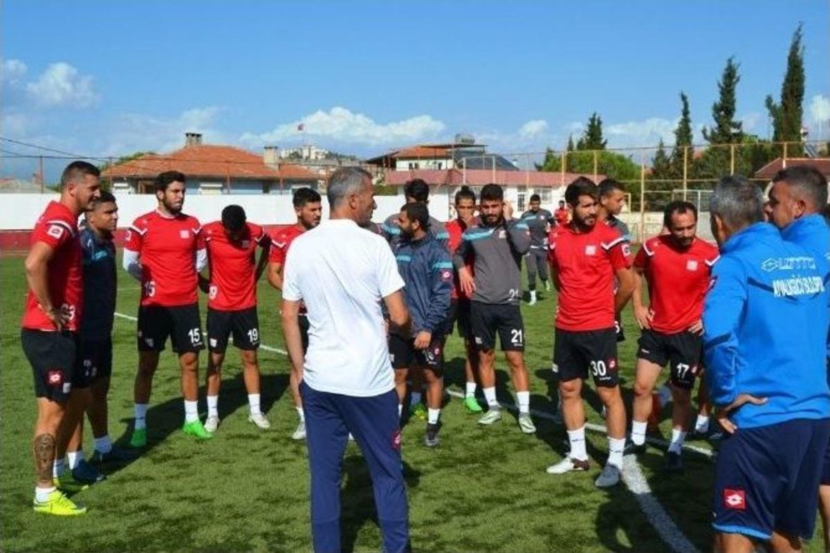 Ayvalıkg&uuml;c&uuml; Belediyespor, Gaziemir Gen&ccedil;lik Ma&ccedil;ına Bileniyor