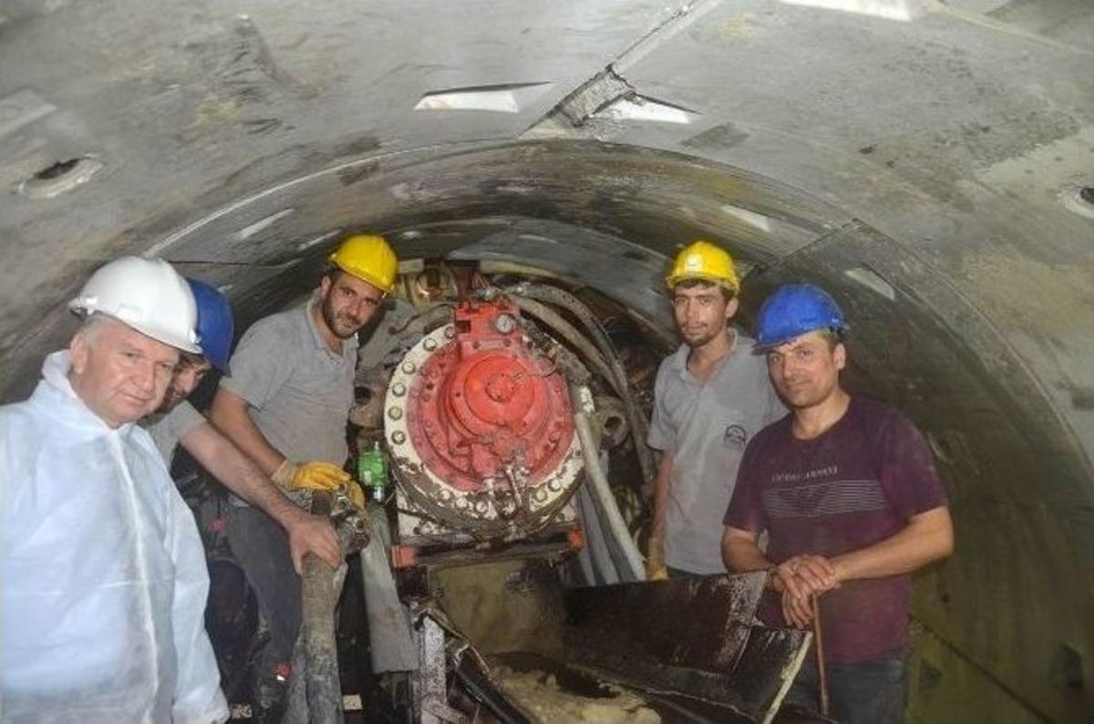 Vali Ceylan Derin Deşarj T&uuml;nelinde İncelemelerde Bulundu.