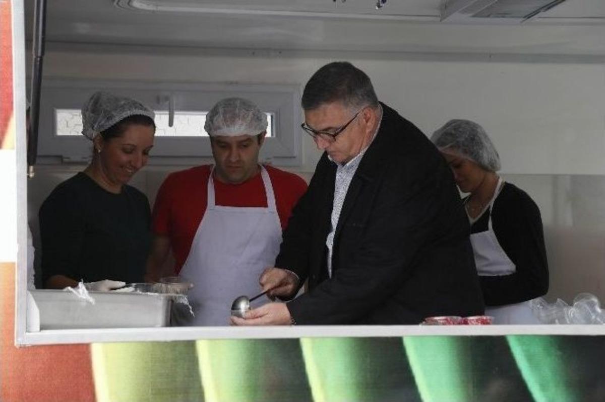 Kırklareli&rsquo;nde 3 Bin Aşure Dağıtıldı