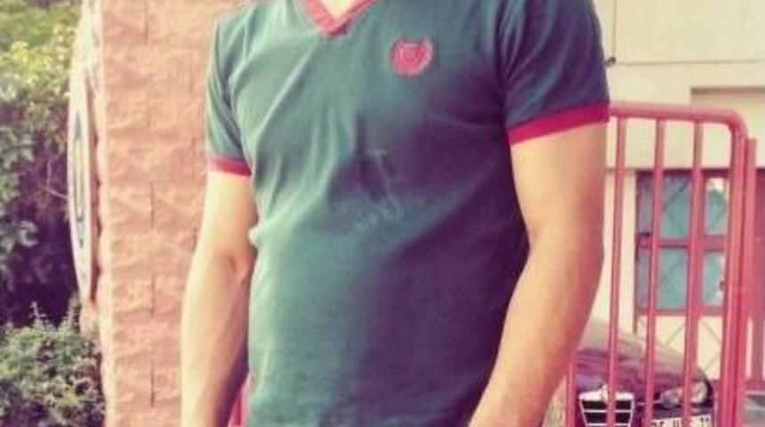 Babasının Doğum G&uuml;n&uuml;nde Balkondan D&uuml;şerek Hayatını Kaybetti