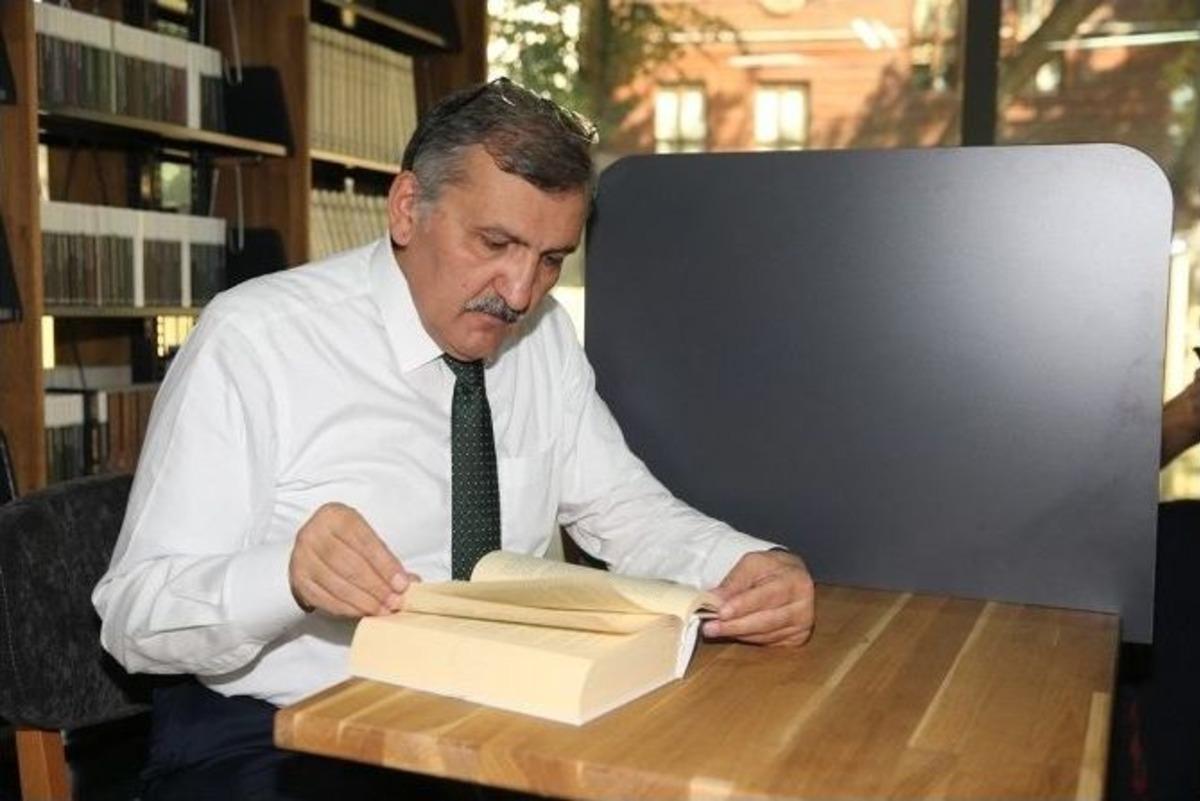 Başkan Murat Aydın: "merkezefendi Şehir K&uuml;t&uuml;phanesi&rsquo;nde Turgut Cansever Hocamızın İzi Var"