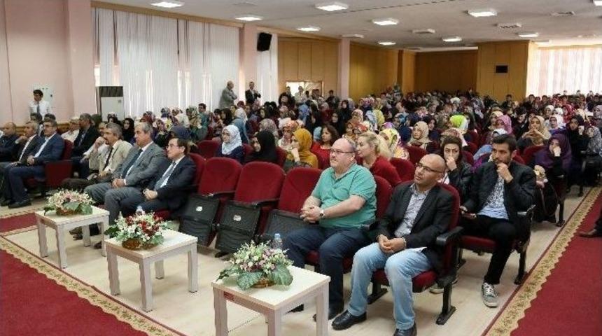 2. Ehl-i Beyt Paneli Ve Geleneksel Aşure Etkinliği D&uuml;zenlendi