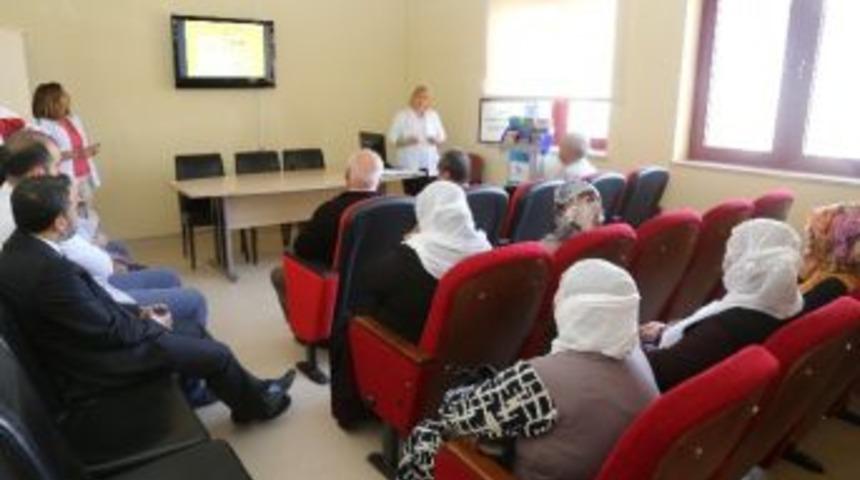 Diyarbakır&rsquo;da Diyabet Okulu A&ccedil;ıldı