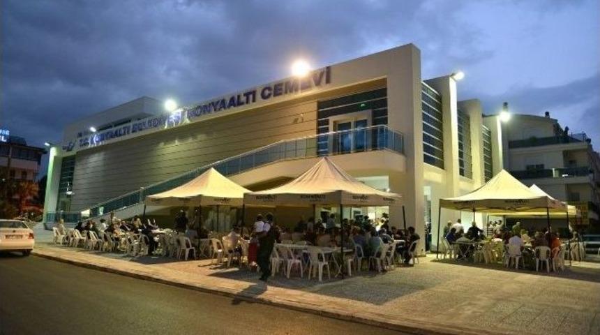 Başkan B&ouml;cek, G&uuml;rsu Cemevi&rsquo;nde İftar Verdi