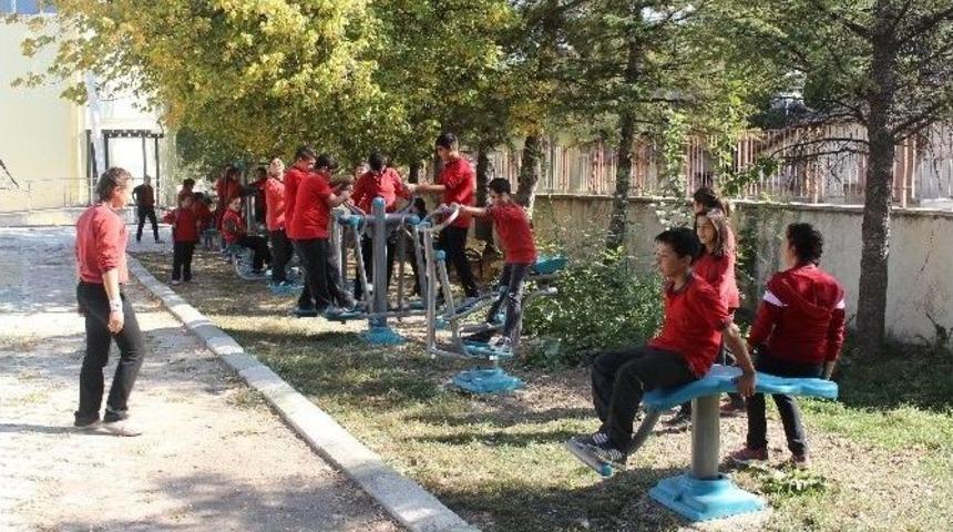 Elmalı Tekke İlkokulu &Ouml;ğrencileri Sporla Buluştu