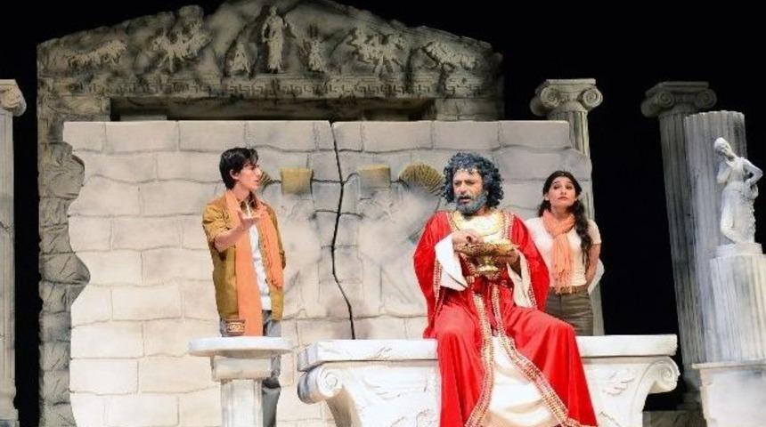 Şehir Tiyatroları Adana&rsquo;da Buluşuyor