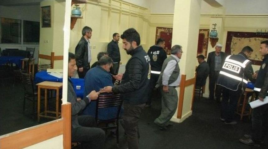 G&uuml;r&uuml;n&rsquo;de Genel G&uuml;venlik Ve Asayiş Uygulaması Yapıldı