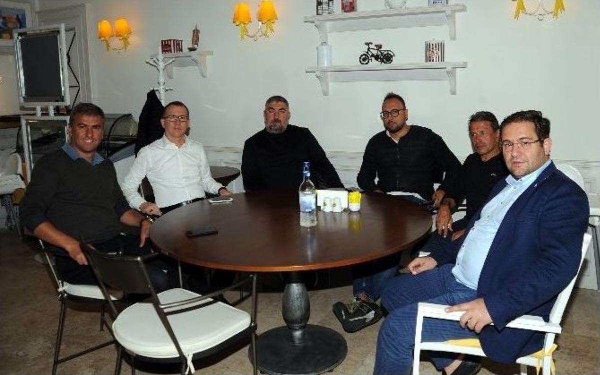 Bilal Kısa&rsquo;dan Bursaspor&rsquo;a Kahvaltı