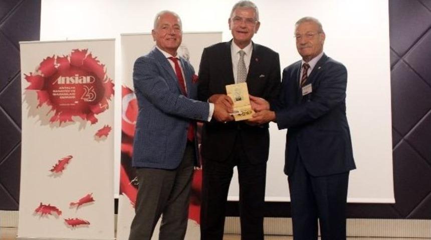 Eski Ab Bakanı Bozkır, Antalya&rsquo;da İş Adamlarıyla Buluştu