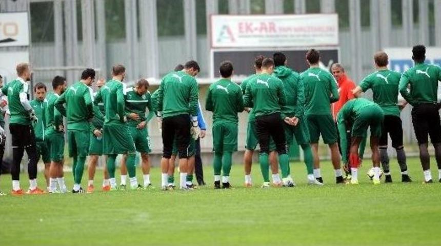 Bursaspor&rsquo;da Sivok Takımdan Ayrı &Ccedil;alıştı