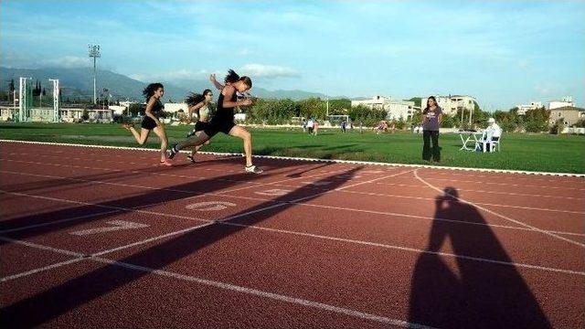 Aydın’da Amatör Spor Haftası Atletizm Yarışları Tamamlandı