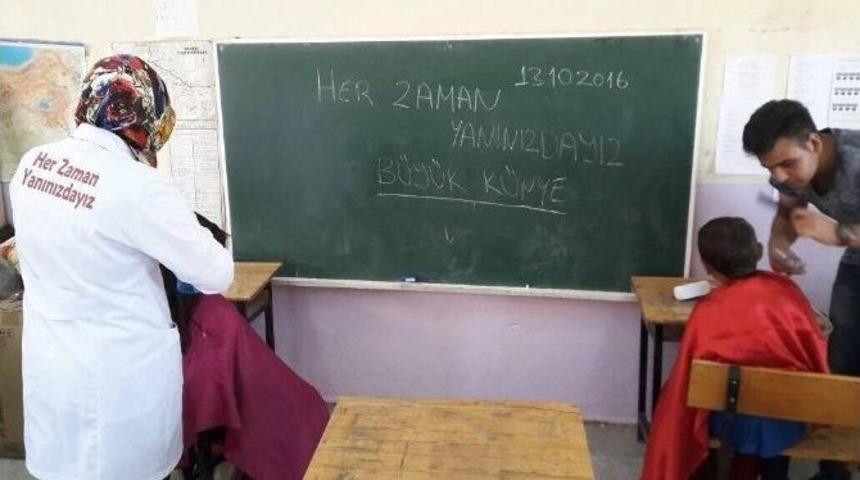 &lsquo;her Zaman Yanınızdayız Projesi&rsquo; Ekibi B&uuml;y&uuml;k K&uuml;nye Mahallesindeydi