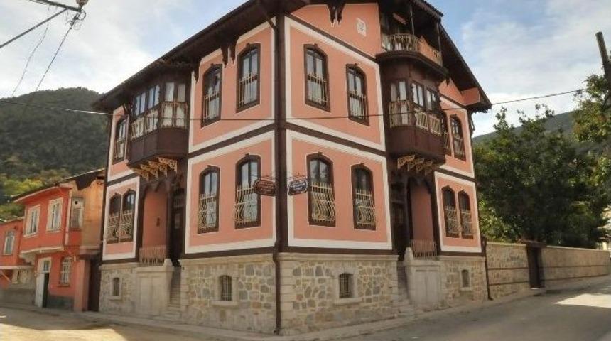 Takkasızlar Konağı Hizmete Başladı