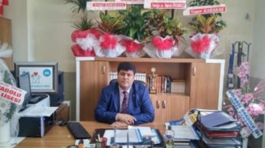 İmam Hatip Ortaokulunda &lsquo;&ouml;ğretmen&rsquo; Konulu Yarışma